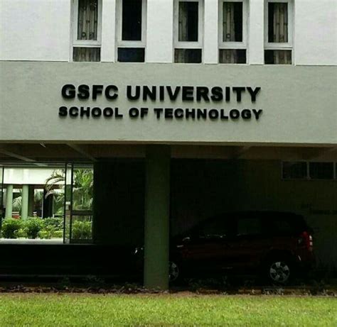 GSFC University, Vadodara: Admission 2021, Courses, Fee, Cutoff ...