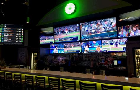 Top 50 American Sports Bars You Should Visit Too – Clever Finance