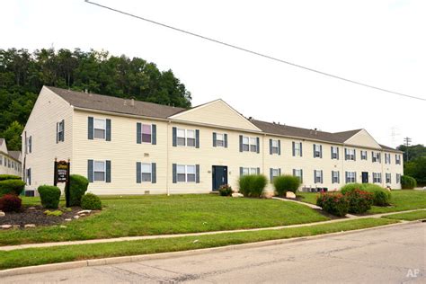 Ashwood Apartments - 1717 Casey Dr Cincinnati OH 45223 | Apartment Finder