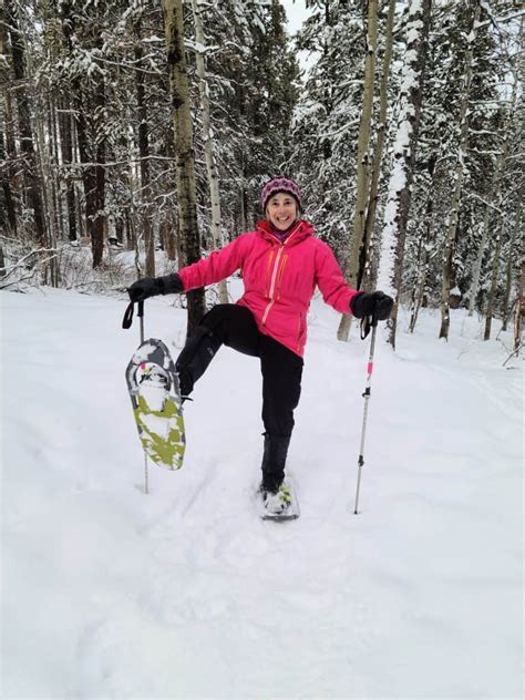 Snowshoeing 101: Guide For Snowshoeing Trail Etiquette