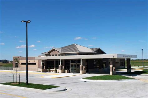 McFarland Clinic – North Ames | RMH Architects