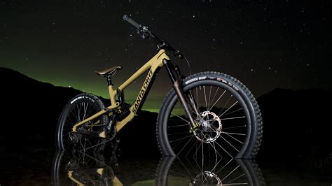 Santa Cruz Nomad 2017 DVO - Kram's Bike Check - Vital MTB