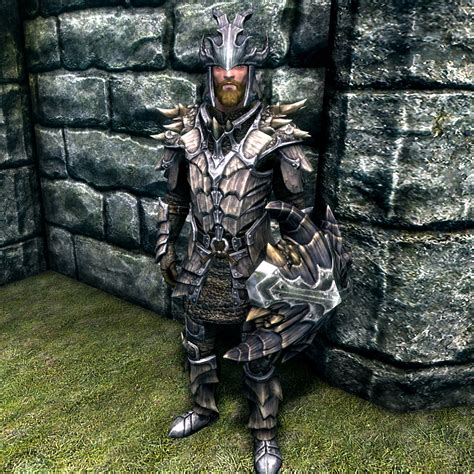 File:SR-item-Dragonscale Armor Male.jpg - The Unofficial Elder Scrolls ...