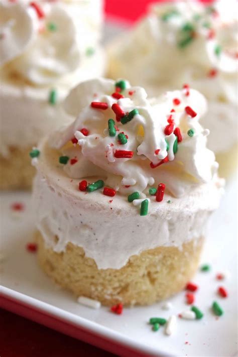 20+ Christmas Cheesecake Recipes - Festive Holiday Cheesecakes—Delish.com