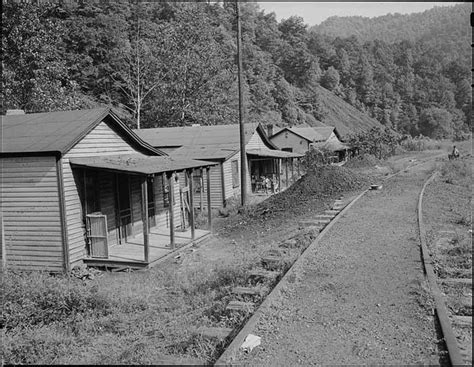 18 Photos That Show Life in West Virginia Coal Camps in the 40's | West virginia history