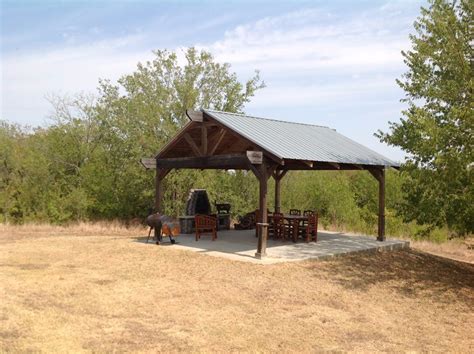 Camp out in the Lodge at Upland Bird Country