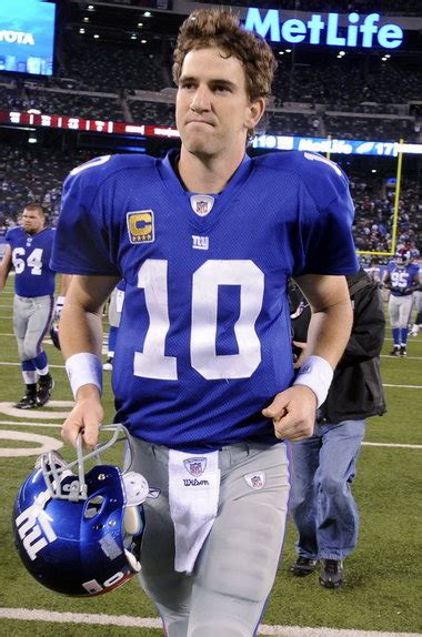 Former Ole Miss star Eli Manning all business in his return to Big Easy ...