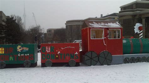 Gravy Train Makes Stop at City Hall and U of T - U of T Engineering News