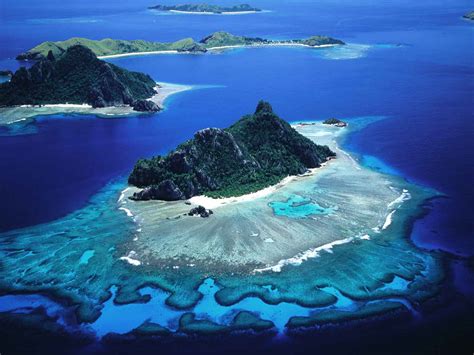 Kavaratti Island Lagoon in Lakshadweep