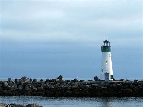 lighthouse beach sky-Landscape HD Wallpaper Preview | 10wallpaper.com