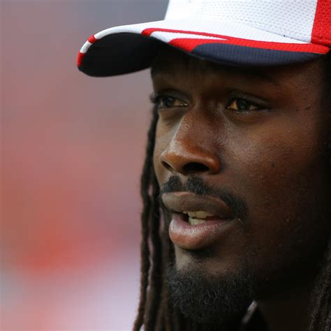 Jadeveon Clowney Says He Suffered Concussion During Preseason | News ...