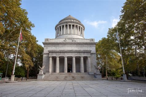 President Ulysses S. Grant Tomb | Nashville Travel Photographer & Solo Female Travel