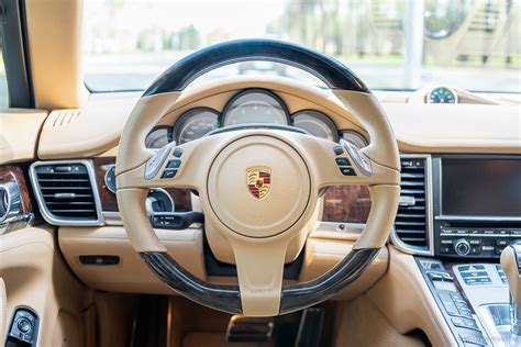 Porsche Panamera 4S Interior on Behance