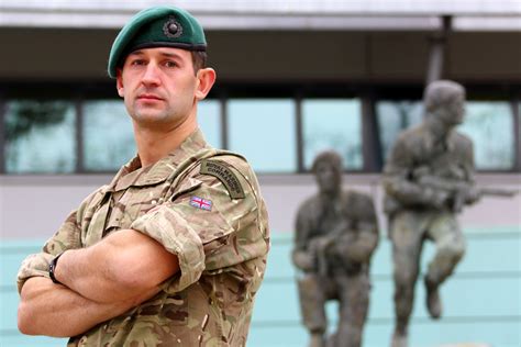 Refugee awarded green beret - GOV.UK