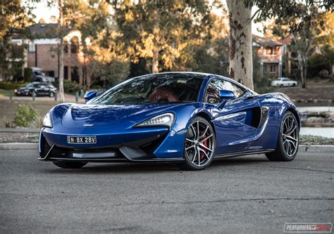 2018 McLaren 570GT review (video) | PerformanceDrive