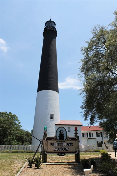 LittleLove: Pensacola Lighthouse Adventure