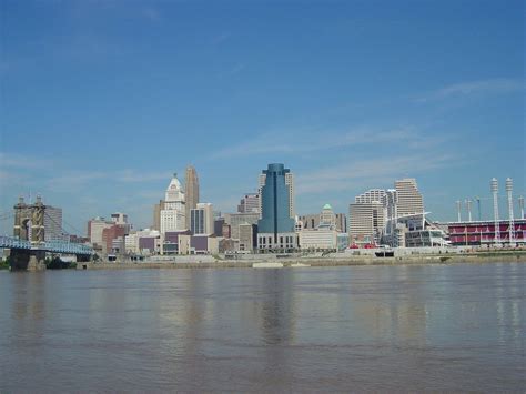 Free Cincinnati Skyline Stock Photo - FreeImages.com