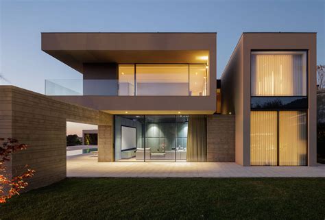 Casa D: A luxury house that land over th|Houses