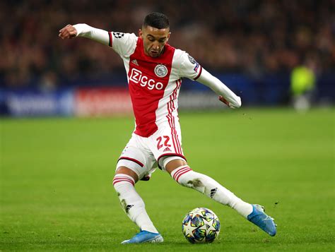 Hakim Ziyech Sees Ajax Career End In Unusual Fashion