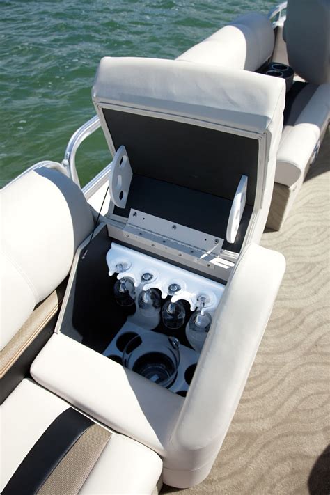 Pontoon extras Pontoon Boat Seats, Pontoon Boat Party, Pontoon Stuff ...