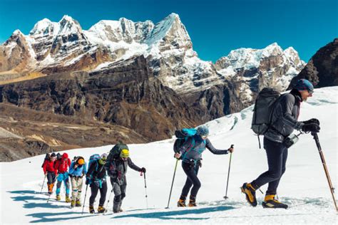 36,500+ Himalayas Climbers Stock Photos, Pictures & Royalty-Free Images - iStock