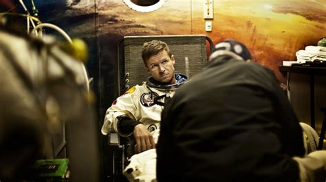 Felix Baumgartner prepares for his freefall from space | Fox News