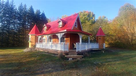 Tiny Homes Ontario - Tiny Houses Ontario - Adorable Abodes