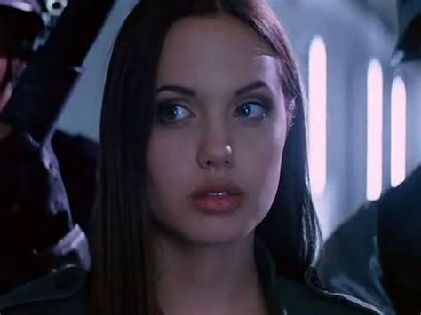 Angelina Jolie in Cyborg 2 Angelina Jolie Young, Angelina Jolie Movies ...