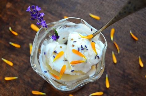 The Adventures of Six Hobbits: Lemon Lavender Ice Cream Recipe