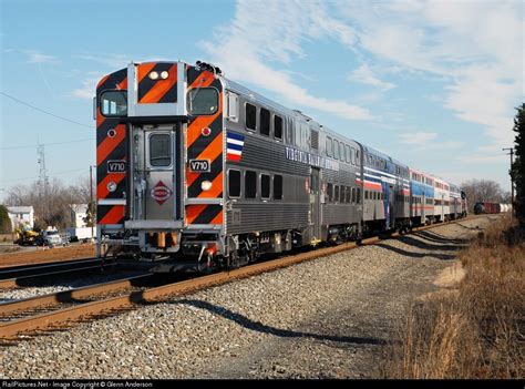 VRE V710 Virginia Rail Express (VRE) Sumitomo Cab Coach at Manassas ...