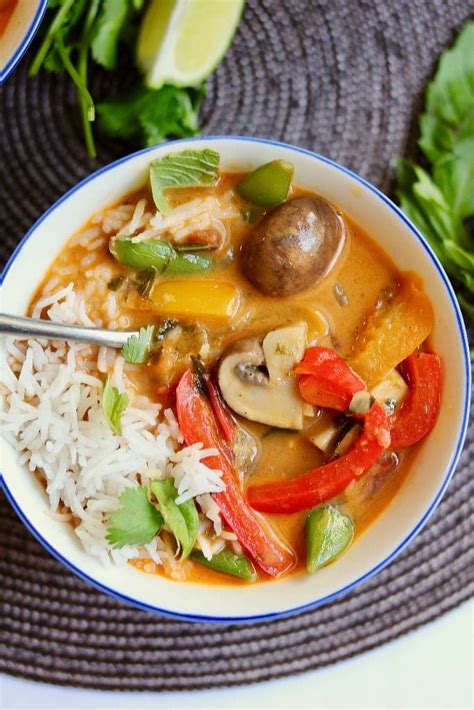 Thai Red Curry With Vegetables (Easy Vegan Recipe) - The Cheeky Chickpea