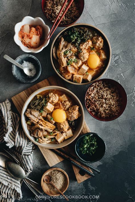 Kimchi Stew with Tofu and Meatballs - Omnivore's Cookbook