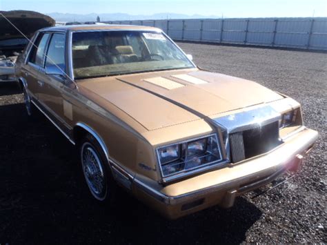 1985 Chrysler New Yorker - Information and photos - MOMENTcar