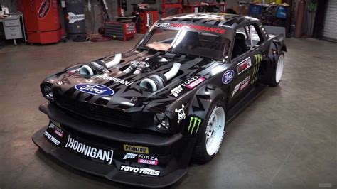 Video: Ken Block Nearly Crashed His 750 HP Hoonicorn Mustang - Mustang Specs