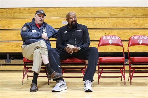 Bob Knight back at Assembly Hall on the eve of IU's matchup against ...