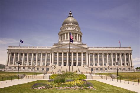 utah state capitol building Utah State Capital Building, USA salt lake ...