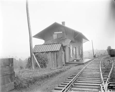 Vintage Railroad Pictures: Erie Railroad Stations, Circa 1910