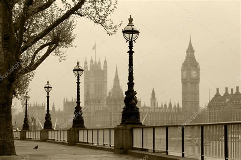 437 Wallpaper Vintage London Images & Pictures - MyWeb