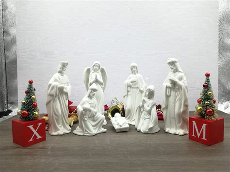 sengbosi Nativity Set-Holy Family 7PC Christmas Decorations Indoor Porcelain Nativity Set, White ...