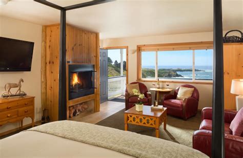 Sea Rock Inn (Mendocino, CA) - Resort Reviews - ResortsandLodges.com