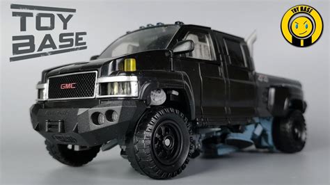 2011 GMC Ironhide Transformers Movie Series Leader class Ironhide Pickup robot toys - YouTube