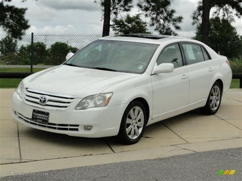 Blizzard White Pearl 2005 Toyota Avalon XLS Exterior Photo #68366164 | GTCarLot.com