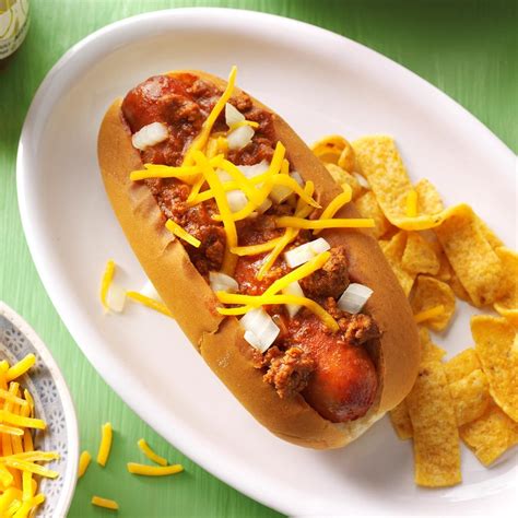 Cincinnati Chili Dogs Recipe: How to Make It