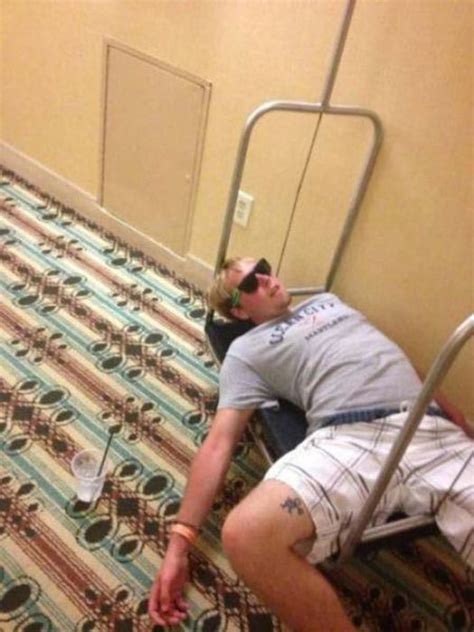 Drunk People Are Funny (52 pics)