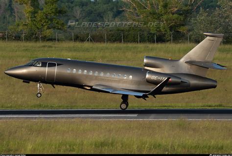 Dassault Falcon 900