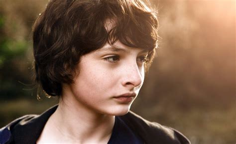 Finn Wolfhard ('Stranger Things') ficha por Yves Saint Laurent