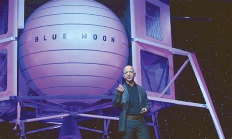Billionaire Bezos unveils moon lander mock-up, embraces Trump’s lunar ...