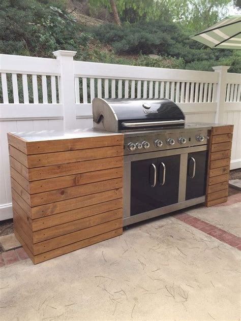 10 Amazing Diy Grill And Bbq Island Plans www.housenliving.... #outdoor kitchen ... - Modern Des ...