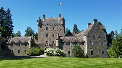 Cawdor Castle Inverness Scotland - YouTube