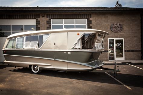 Vintage camper trailer is your midcentury dream home on wheels - Curbed